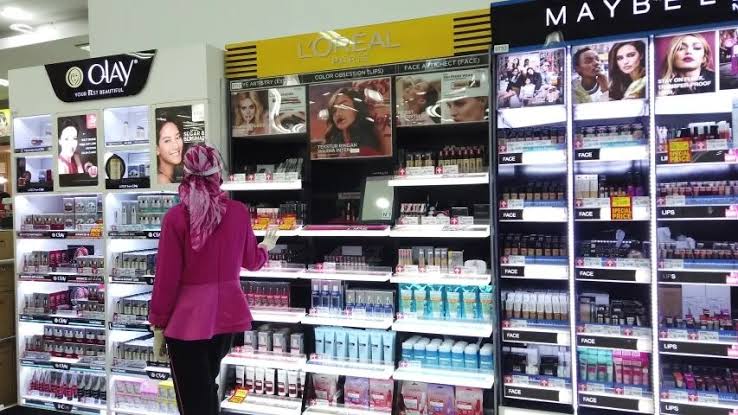 Tempat Belanja Kosmetik Terlengkap Harga Grosiran